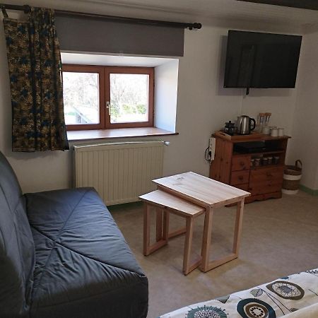 Grane Chez Nathalie Et Raphael B&B 외부 사진