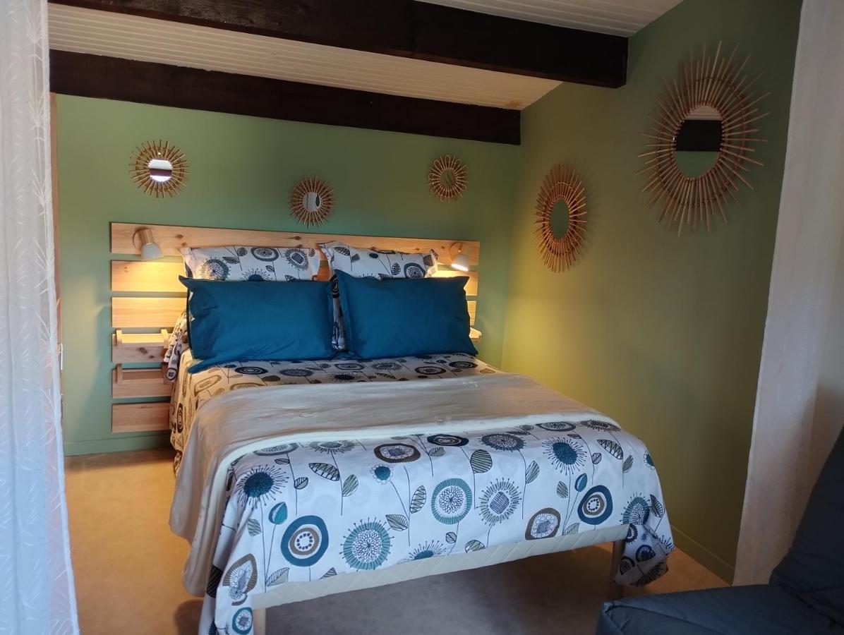 Grane Chez Nathalie Et Raphael B&B 외부 사진